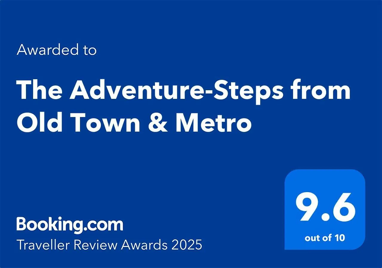 Steps2 Old Town & Metro - The Adventure Apartment Bucharest
